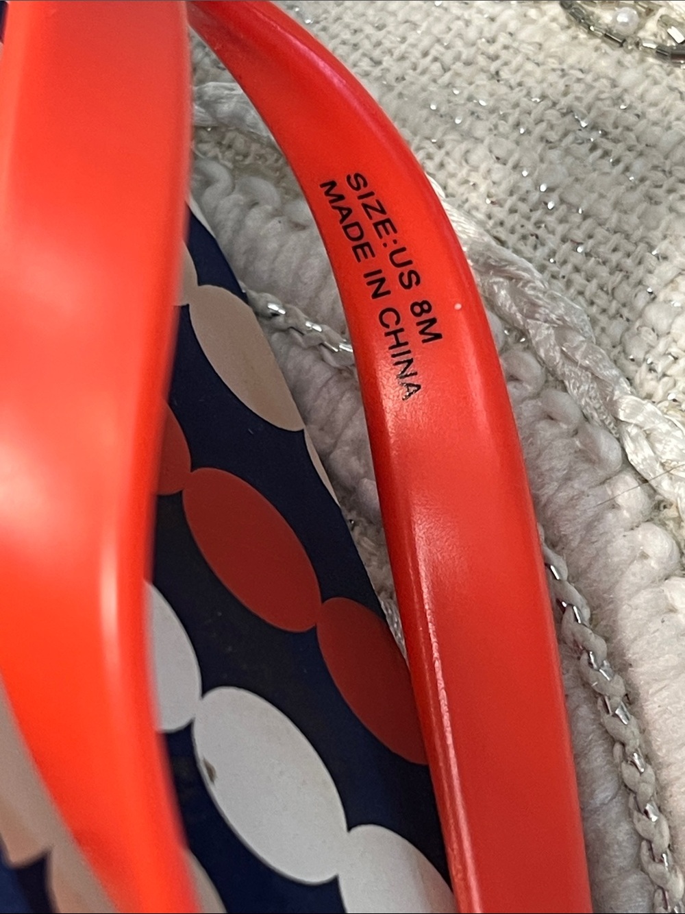 HP đKate Spade New York Printed Flip Flops Navy Coral Polka Dot Sandals Womenâs - Picture 11 of 11